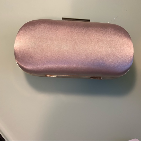Champagne/Pink Crystal Clutch - Picture 11 of 13